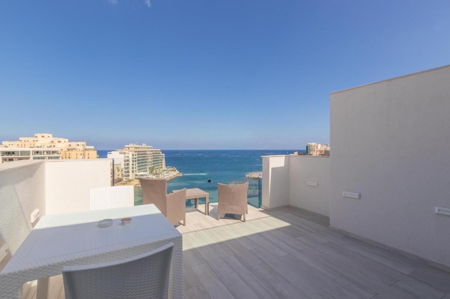 The Penthouse Apartment Saint Julian's Exterior photo